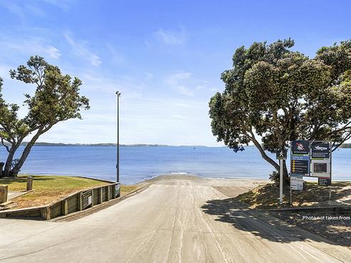 49 Mera Road, Algies Bay