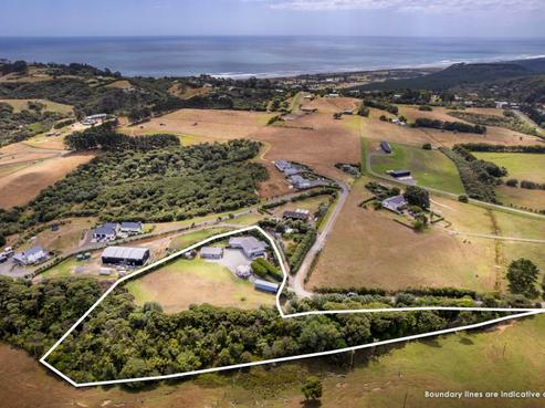 58 Coster Road, Muriwai