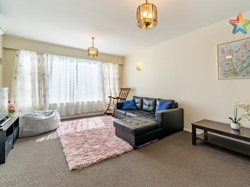 33A Percy Cameron Street, Avalon