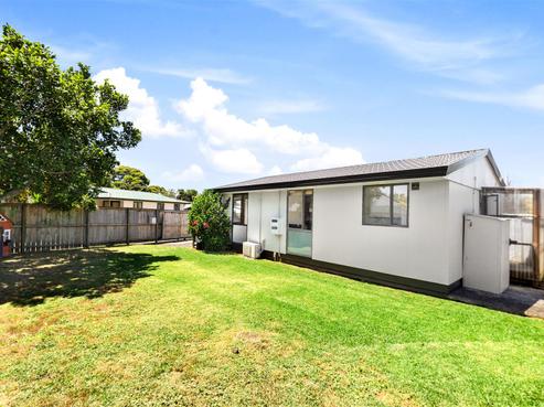 8A Cameron Place, Ranui