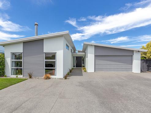 63 Heathridge Place, Lincoln