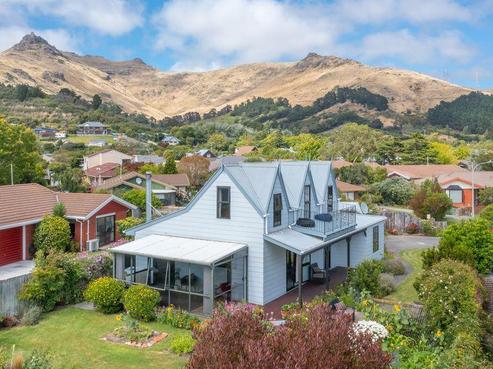 11 Warner Place, Heathcote Valley