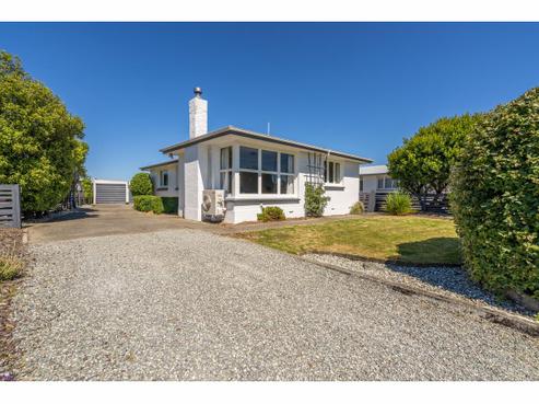 31 Glenalmond Crescent, Rockdale