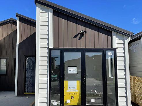 6 Te Rauroha Street, Papakura