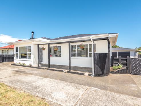 27 Hood Street, Castlecliff