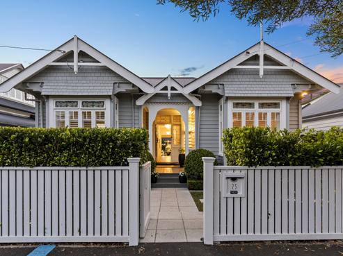 23 Cheltenham Road, Devonport