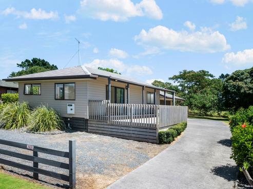 2635 Awhitu Road, Awhitu