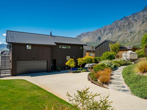 7 Mckellar Drive, Jacks Point