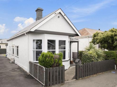 256 Oxford Street, South Dunedin