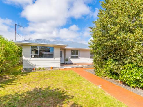 5 Sharda Grove, Paraparaumu Beach