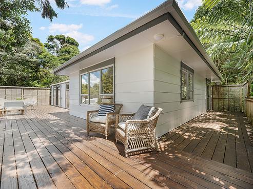 753 Scenic Drive, Henderson Valley