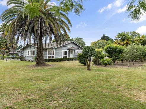 8A Aongatete Road, Aongatete