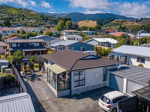 5A Ngaio Street, Stoke