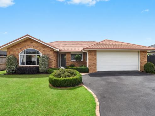 14 Buckingham Place, Rototuna North