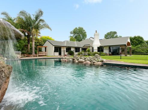 67 Mcnab Road, Te Poi