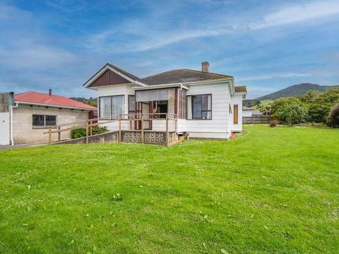 38 Stevenson Avenue, Sawyers Bay