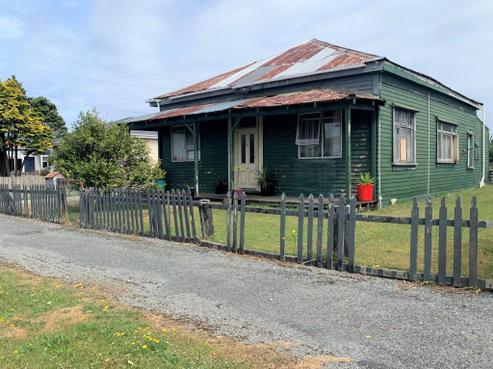 30 Blake Street, Blaketown