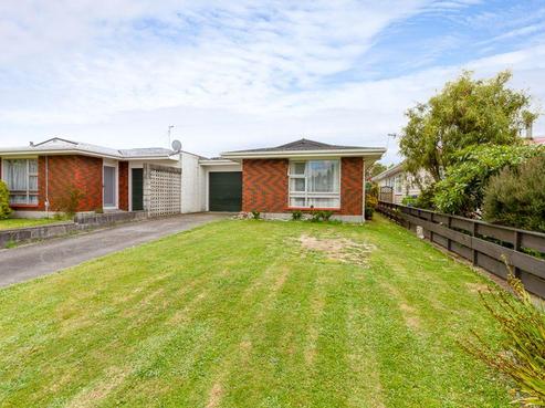 23B Henare Street, West End
