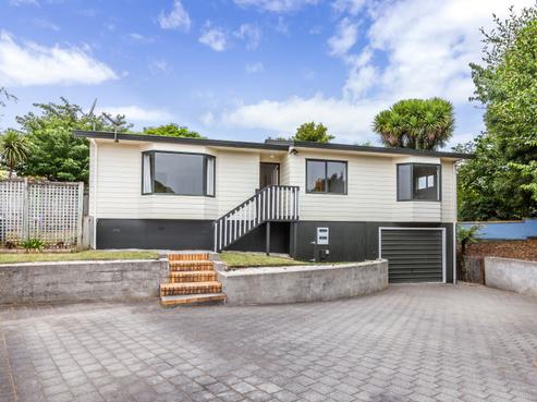 1/18 Puriri Street, Hilltop