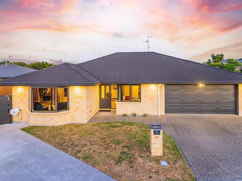 10 Meadow Court, Paraparaumu