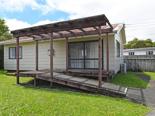 20A Akatarawa Road, Brown Owl