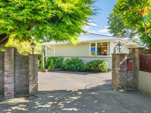 941B High Street, Avalon