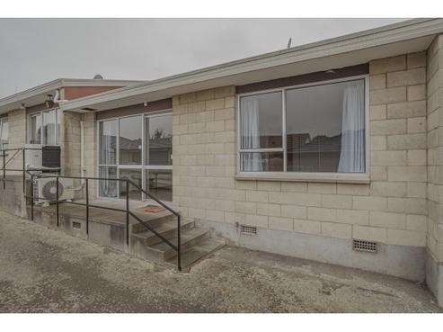 5/7 College Road, Parkside