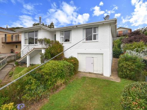 452 Pine Hill Road, Pine Hill