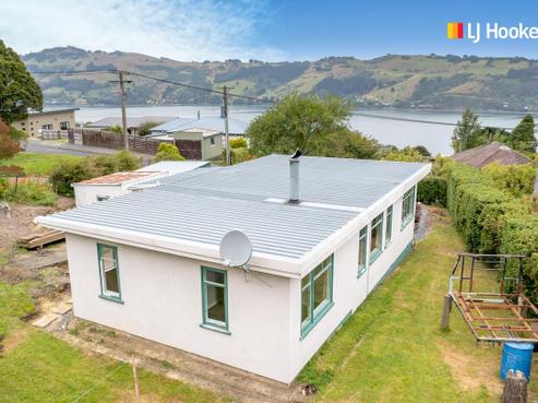 31 Kauri Street, Ravensbourne