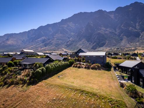 3 Kintyre Court, Jacks Point