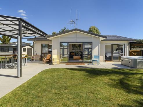 139 Windermere Drive, Poike