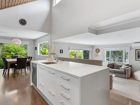 19 Jacaranda Avenue, Beach Haven