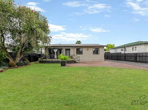 16 Takanini School Road, Takanini