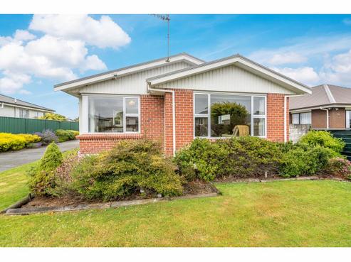 63 Helmsdale Street, Waverley