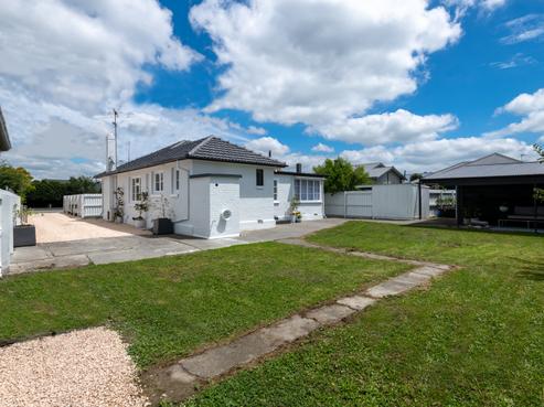 14 Walshs Road, Allenton