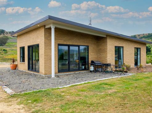 880 Harington Point Road, Harington Point