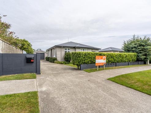 13 Louisa Street, Gladstone