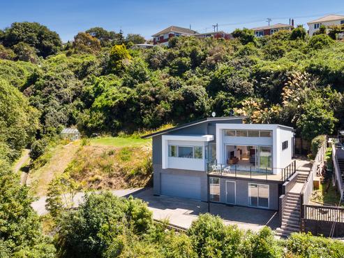 34 Seaview Terrace, Kew