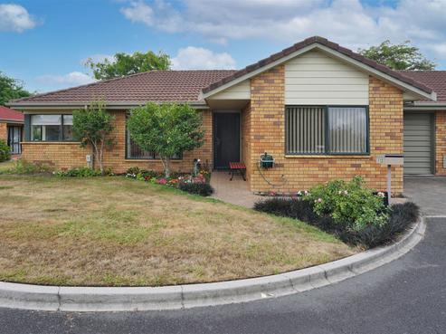 113 Oakridge Grove, Flagstaff