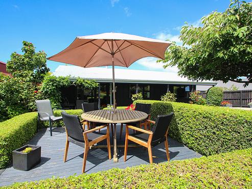 14 Main Street, Weston