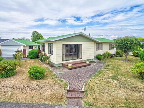 2 Takahe Street, Masterton