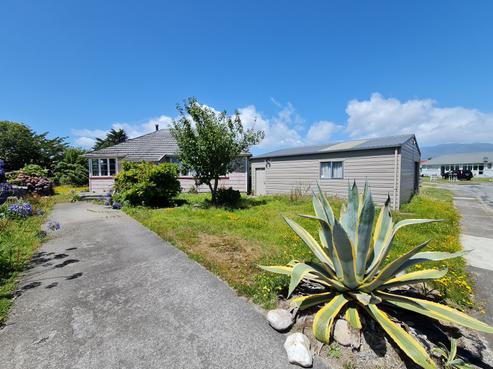 32 Luff Place, Westport