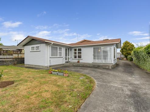 20 Langley Avenue, Milson