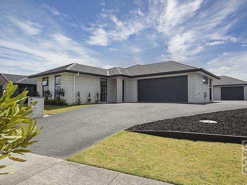 14 Kelly Road, Riverhead