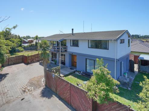 8 Panckhurst Drive, Woodend