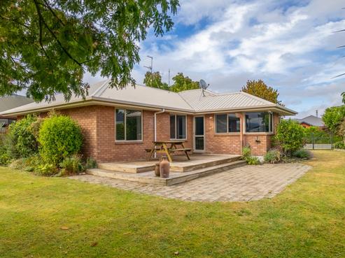 15 Saint James Avenue, Richmond