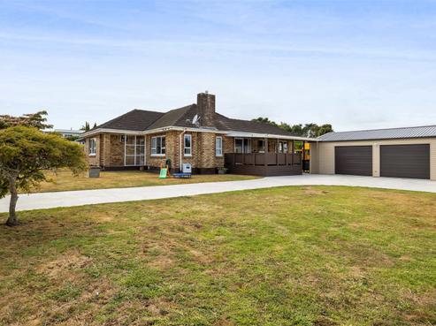 29 Brookes Terrace, Waitara