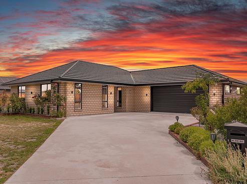 23 Maple Grove, Solway