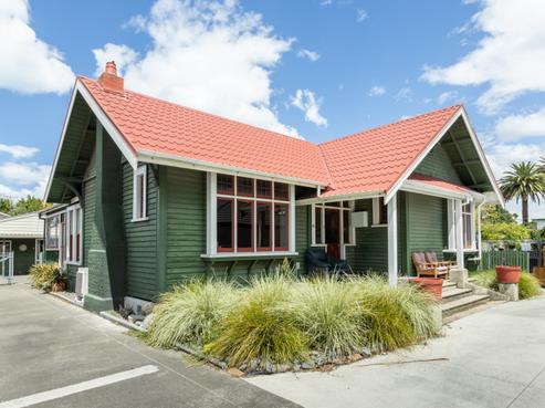 42 Kennedy Road, Napier South