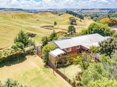 56 Virginia Road, Otamatea